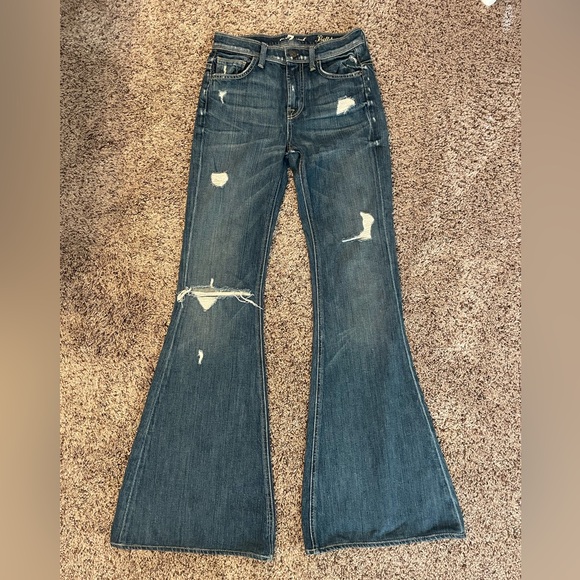 7 For All Mankind Bellbottoms - Picture 1 of 6